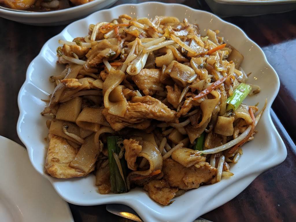 Dragon Inn of Minooka | restaurant | 2011 Ridge Rd, Minooka, IL 60447, USA | 8155212888 OR +1 815-521-2888