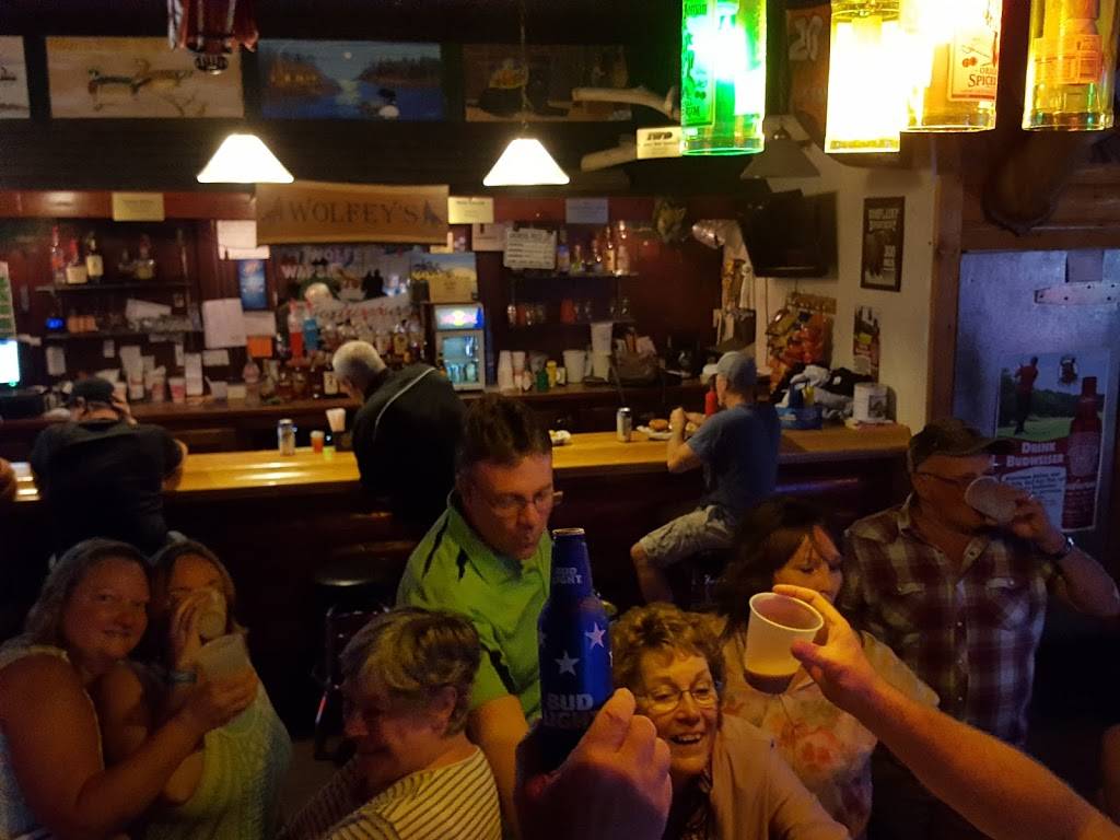 Wolfeys Wapsi Outback | meal takeaway | 101 Water St S, Quasqueton, IA 52326, USA | 3199343445 OR +1 319-934-3445