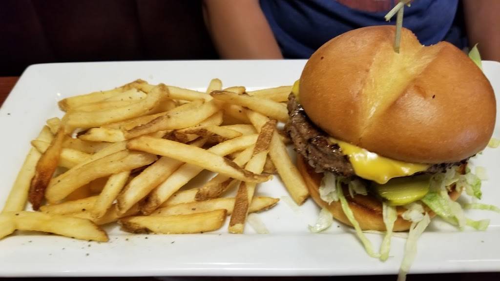 Ruby Tuesday | restaurant | 928 Bear Corbitt Rd, Newark, DE 19702, USA | 3028341039 OR +1 302-834-1039