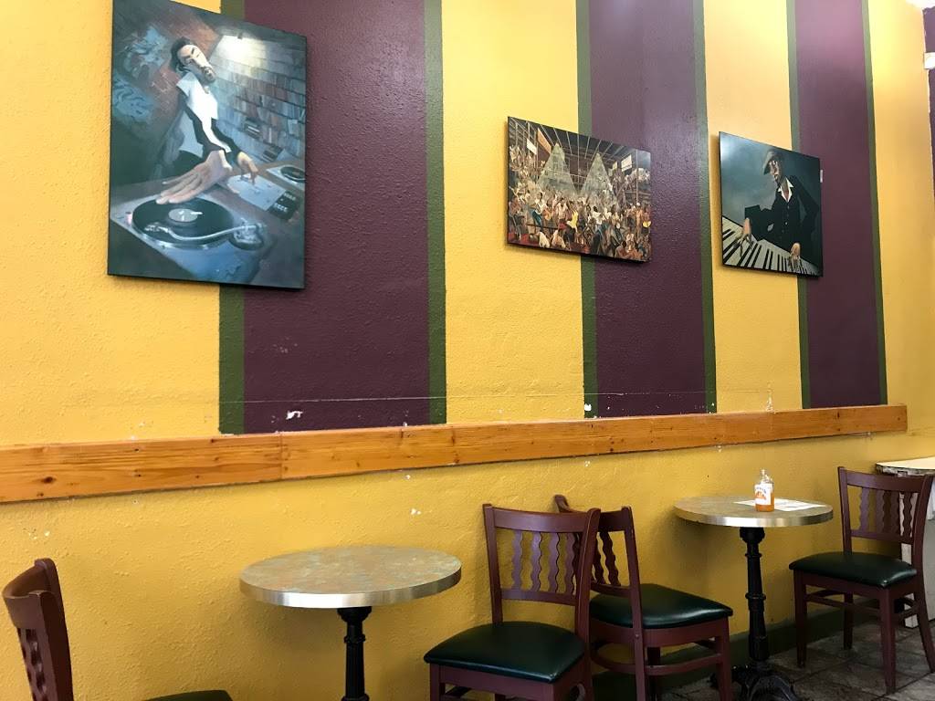 Uncle Willies Original BBQ and Fish | restaurant | 614 14th St, Oakland, CA 94612, USA | 5104659200 OR +1 510-465-9200