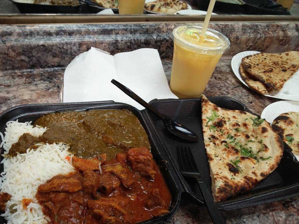 Curry Hut | restaurant | 1317 E Chapman Ave, Fullerton, CA 92831, USA | 7147464333 OR +1 714-746-4333