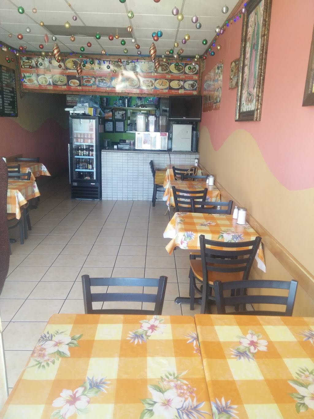 Lupitas Restaurant | restaurant | 2180 Harbor Blvd, Costa Mesa, CA 92627, USA | 9495749196 OR +1 949-574-9196