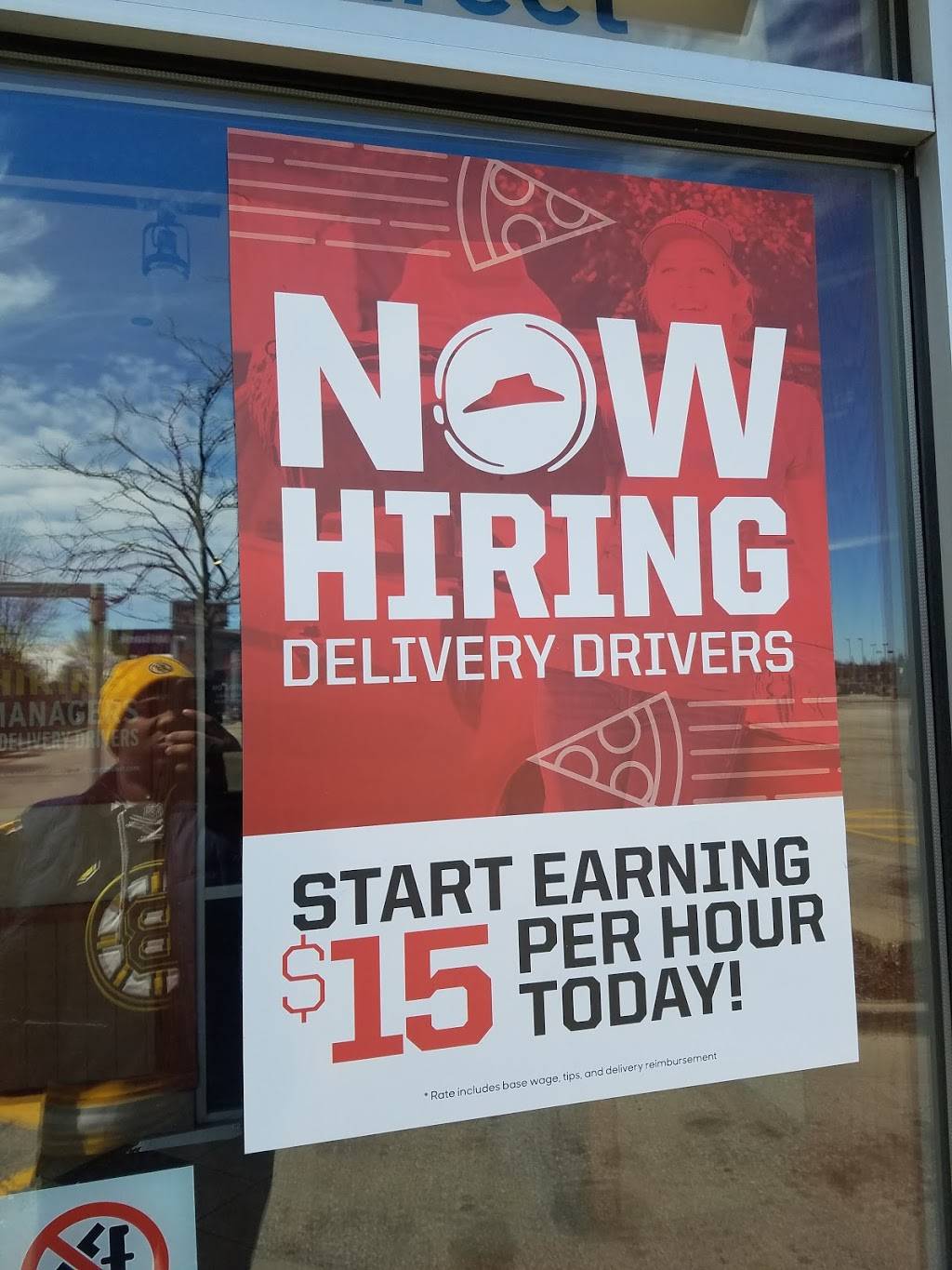 Pizza Hut | restaurant | 5704 W Capitol Dr, Milwaukee, WI 53216, USA | 4144442258 OR +1 414-444-2258