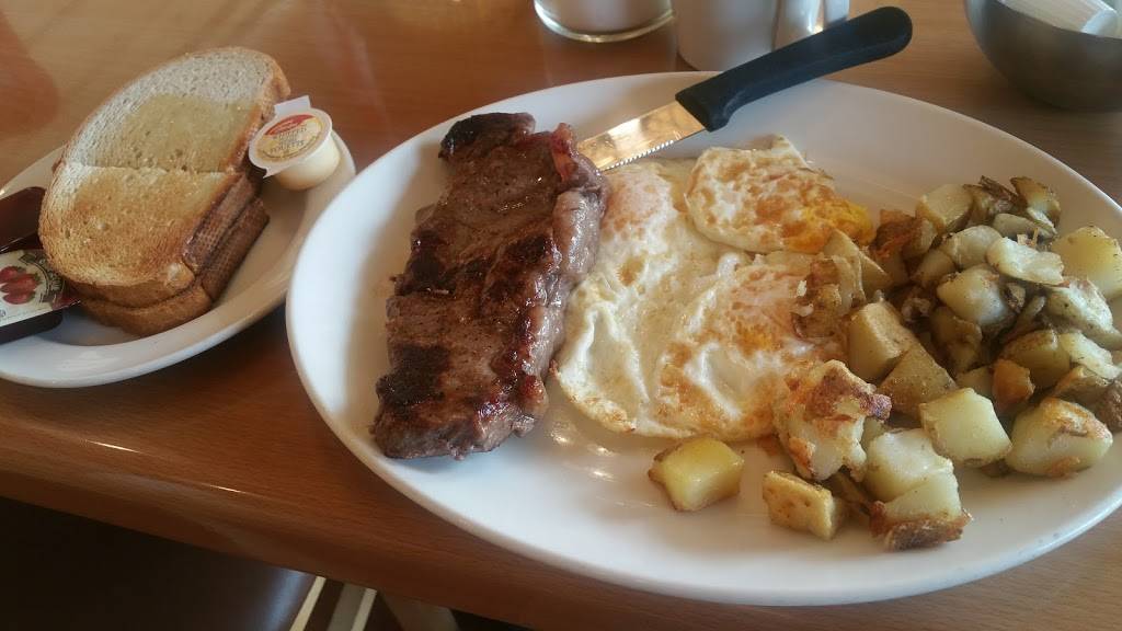 Sunset Grill | restaurant | 487 Holland St W, Bradford, ON L3Z 0C1, Canada | 9057789088 OR +1 905-778-9088