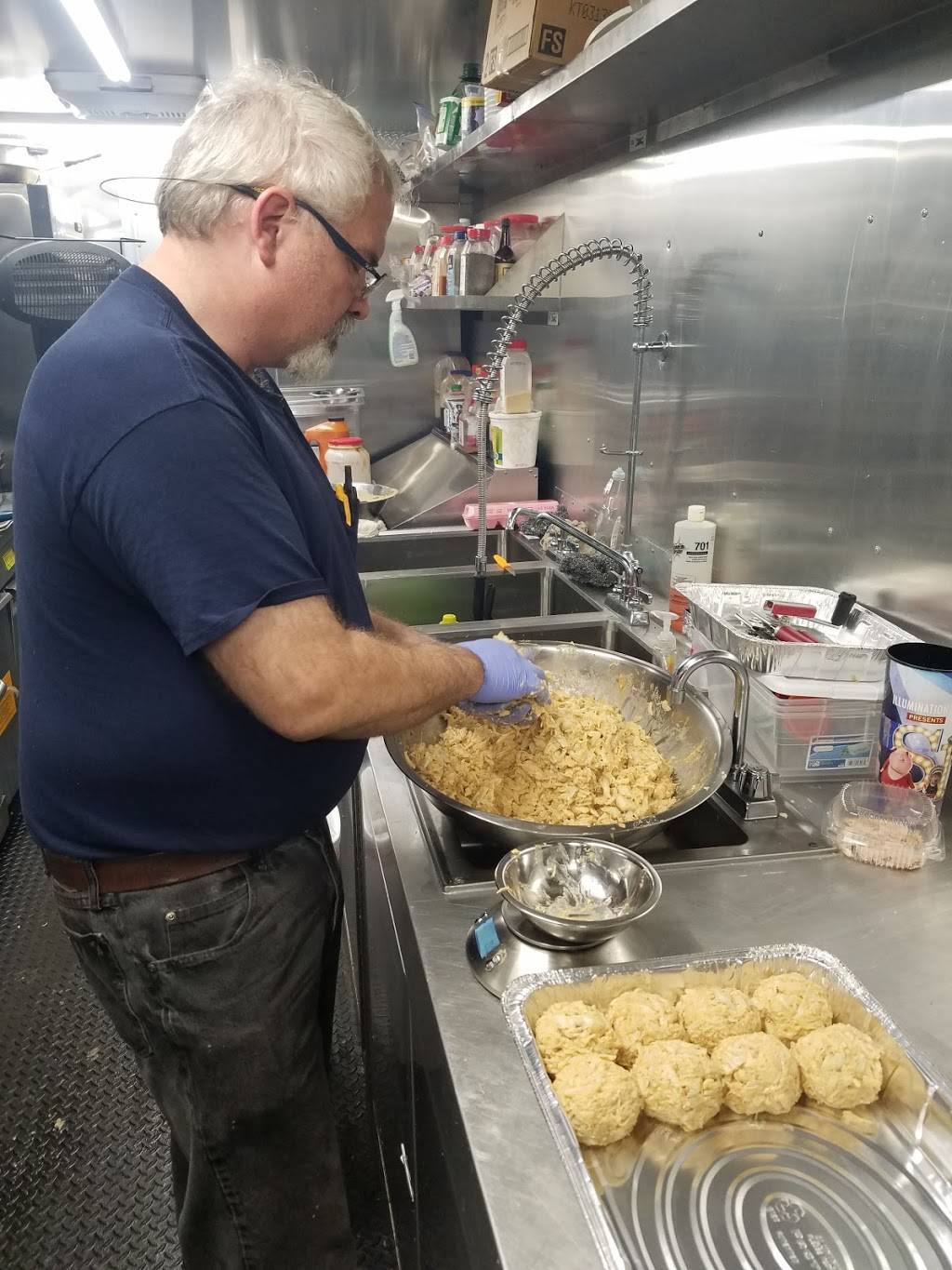 Caney Creek Catering Company | restaurant | 201 Skipjack Rd, Prince Frederick, MD 20678, USA | 4436241820 OR +1 443-624-1820