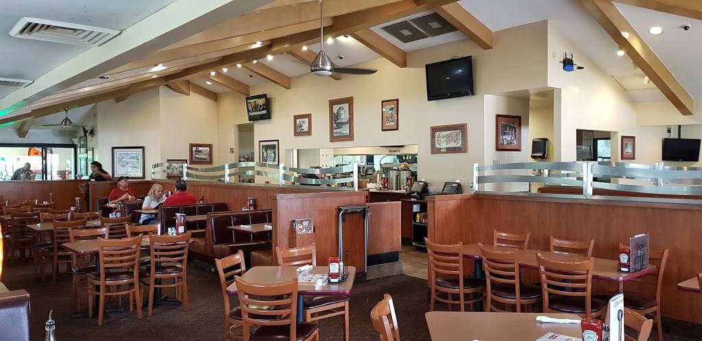 Dennys | restaurant | 800 Watt Rd, Knoxville, TN 37932, USA | 8656901013 OR +1 865-690-1013