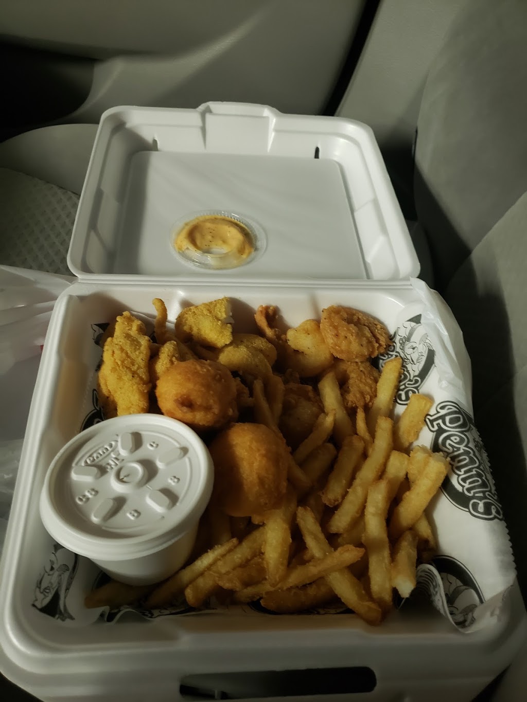 Penns Fish House Restaurants | restaurant | 707 E Peace St, Canton, MS 39046, USA | 6018590696 OR +1 601-859-0696