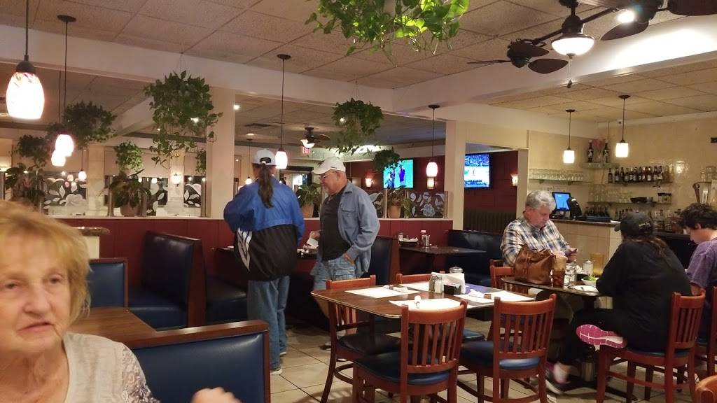 Dimitris Pizza Kitchen | meal takeaway | 2710 Kenilworth Blvd, Sebring, FL 33870, USA | 8633857323 OR +1 863-385-7323