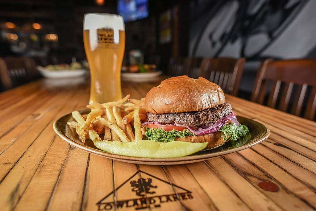 Café Benelux | cafe | 346 N Broadway, Milwaukee, WI 53202, USA | 4145012500 OR +1 414-501-2500