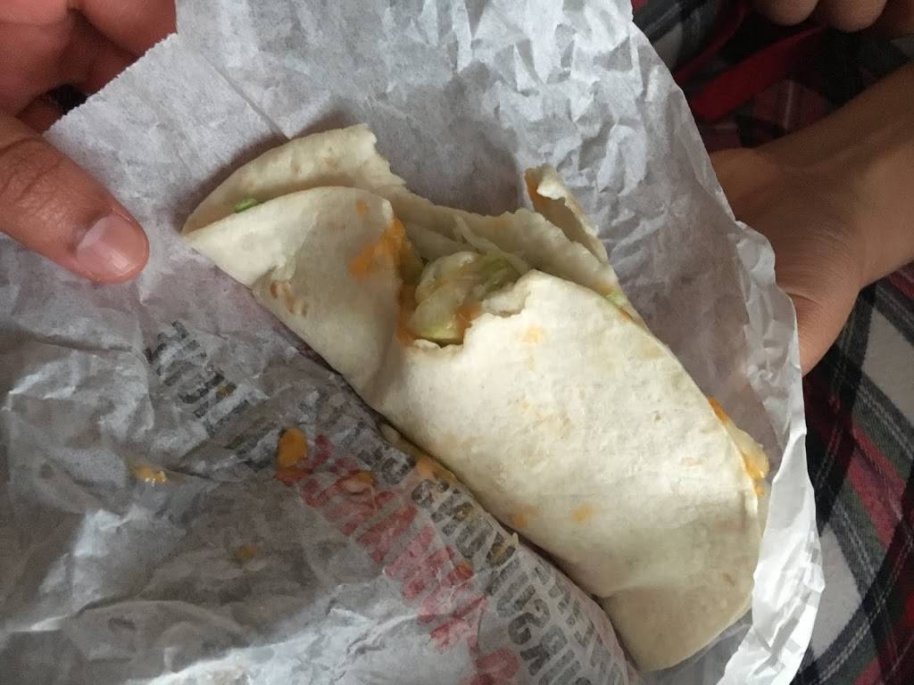 Taco Bell | meal takeaway | 391 Weber St N, Waterloo, ON N2J 3J2, Canada | 5198856680 OR +1 519-885-6680