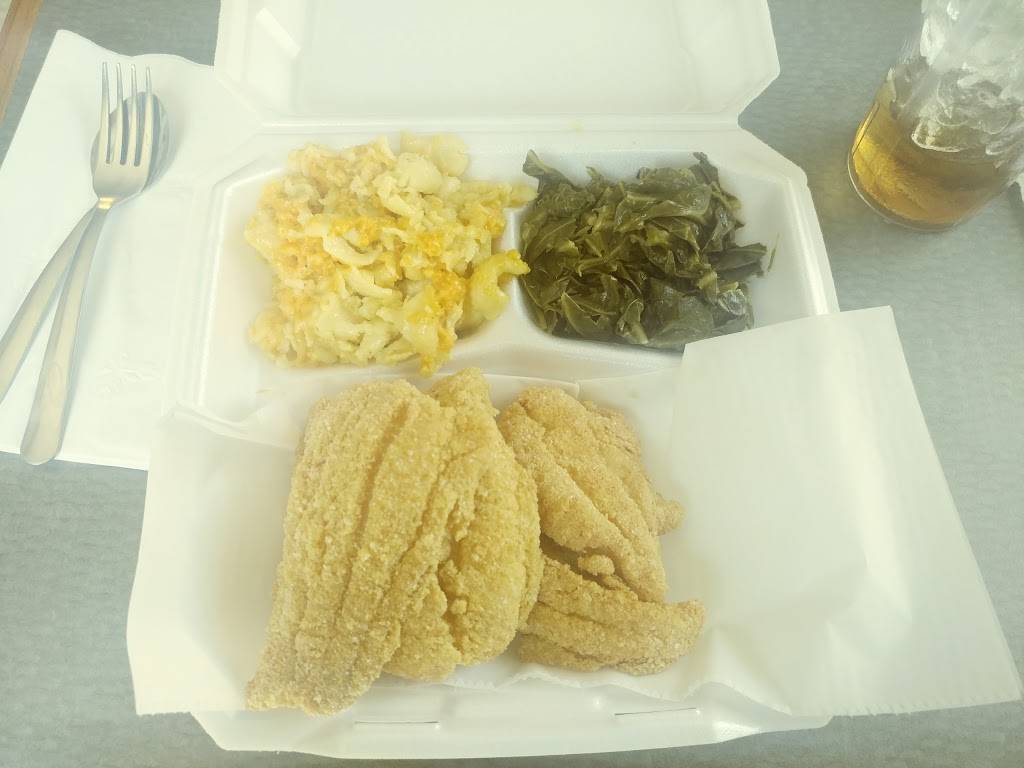 Browns BBQ and Soul Food | restaurant | 410 W San Rafael Dr, Palm Springs, CA 92262, USA | 7608326985 OR +1 760-832-6985