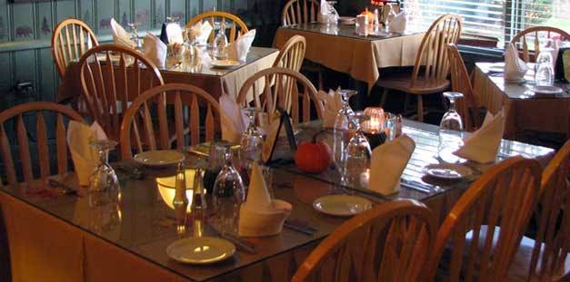 Eddies Restaurant | restaurant | 68 NY-9N, Ticonderoga, NY 12883, USA | 5185857030 OR +1 518-585-7030