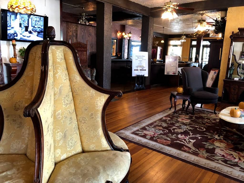 Cassadaga Hotel | restaurant | 355 Cassadaga Rd, Lake Helen, FL 32744, USA | 3862282323 OR +1 386-228-2323