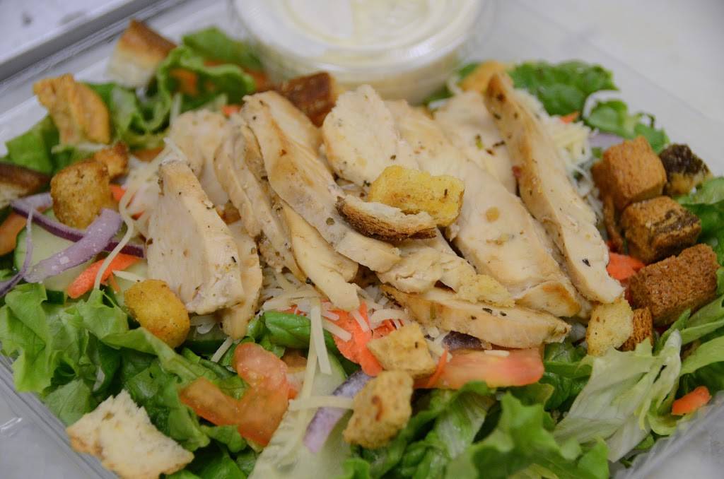 Brendas Frozen Custard | restaurant | 205 Wells St, Sandwich, IL 60548, USA | 8155702236 OR +1 815-570-2236