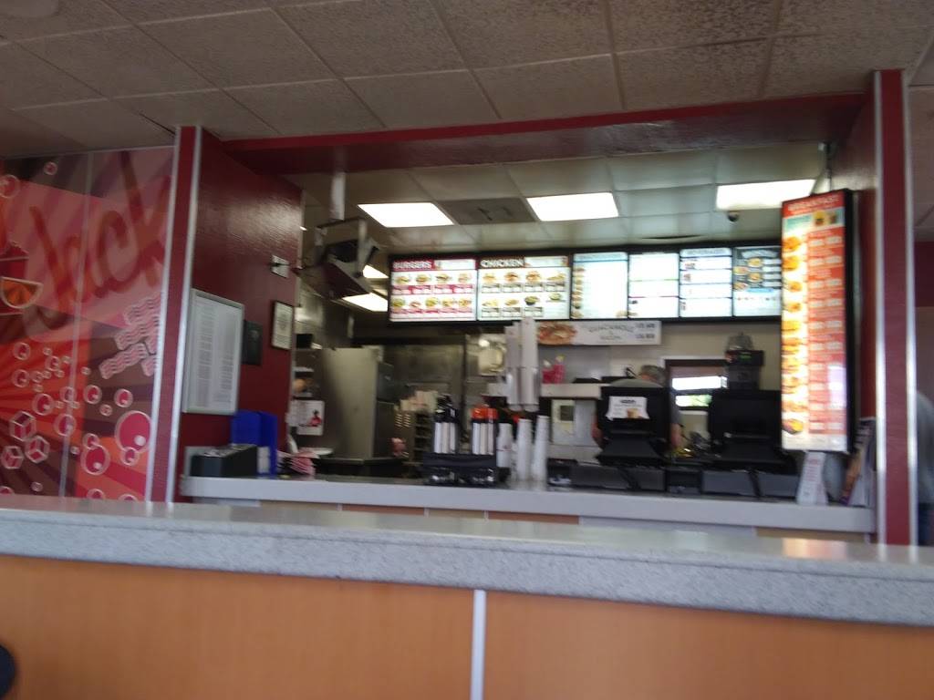 Jack in the Box | restaurant | 611 W Grant Line Rd, Tracy, CA 95376, USA | 2098362673 OR +1 209-836-2673
