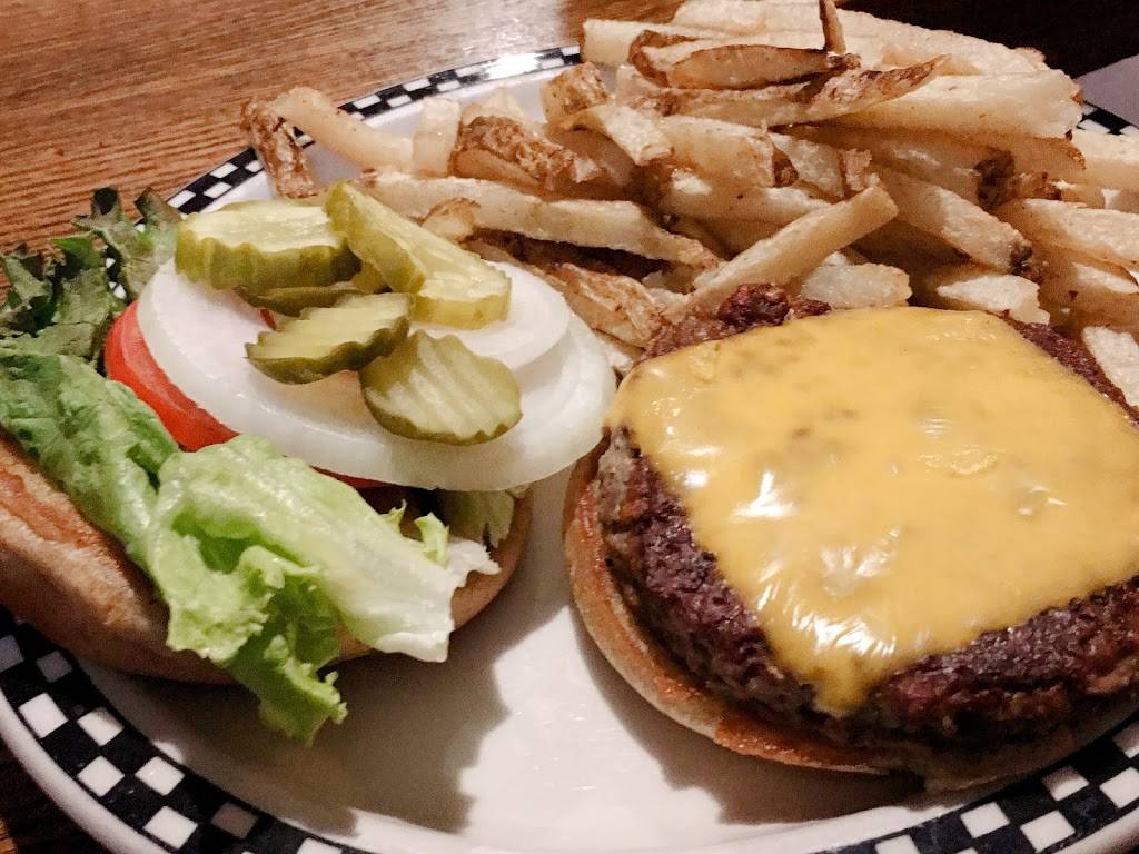 Johns Grille | restaurant | 2749 Cleveland Ave NW, Canton, OH 44709, USA | 3304541259 OR +1 330-454-1259