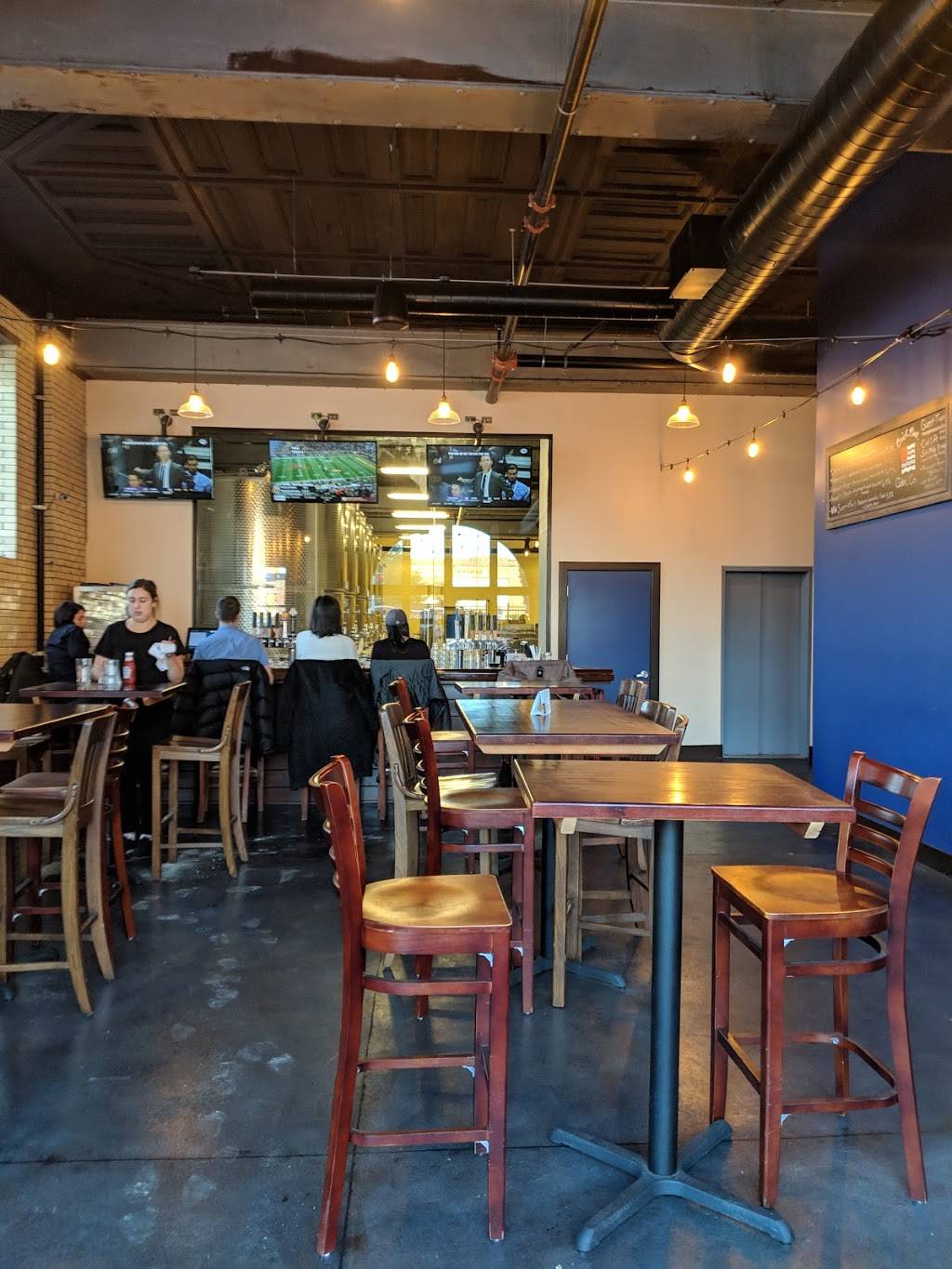 Brick River Cider | restaurant | 2000 Washington Ave, St. Louis, MO 63103, USA | 3142245046 OR +1 314-224-5046