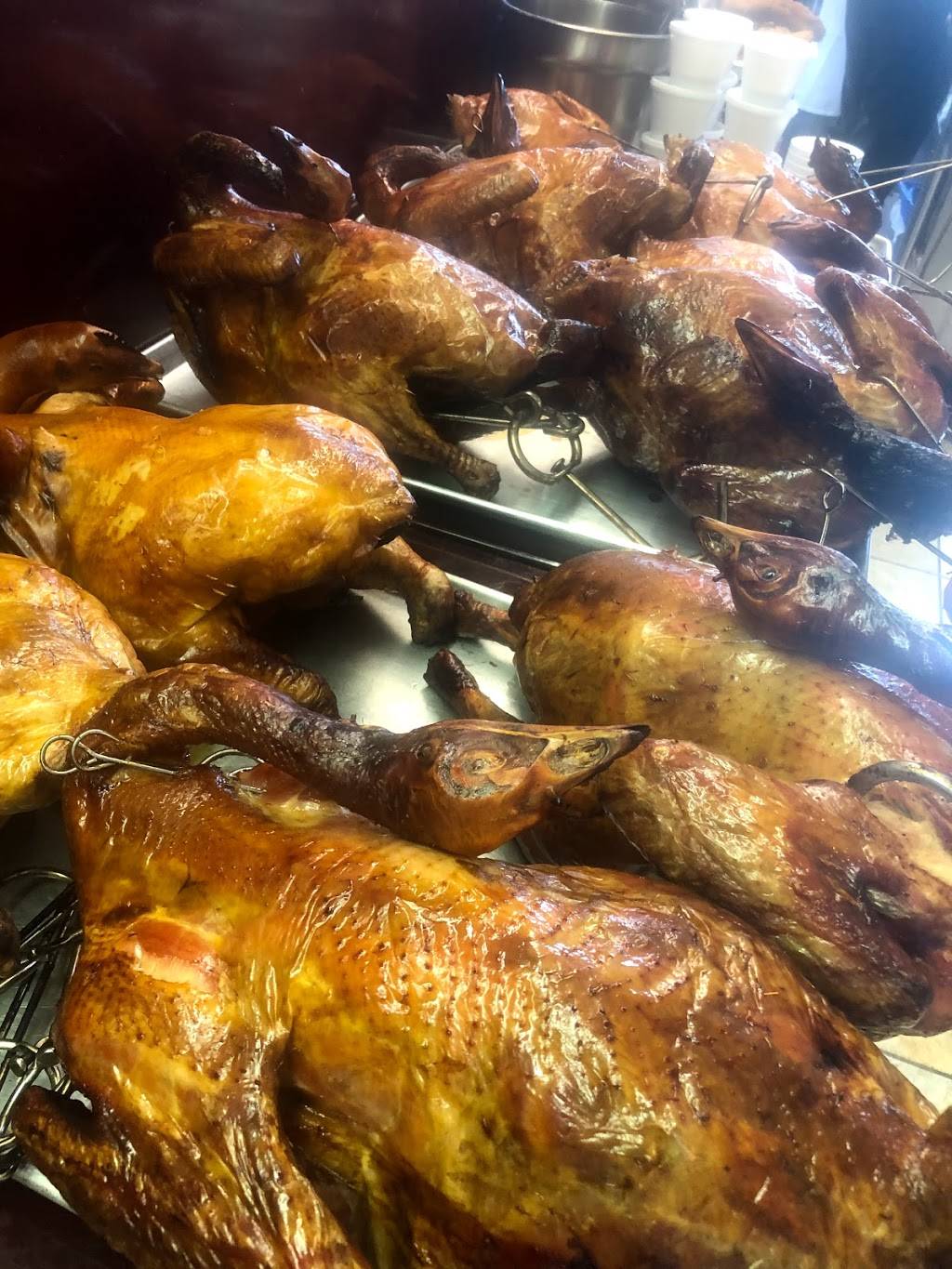 Sing Wang BBQ & Seafood Restaurant | restaurant | 6824 Bustleton Ave, Philadelphia, PA 19149, USA | 2153316888 OR +1 215-331-6888