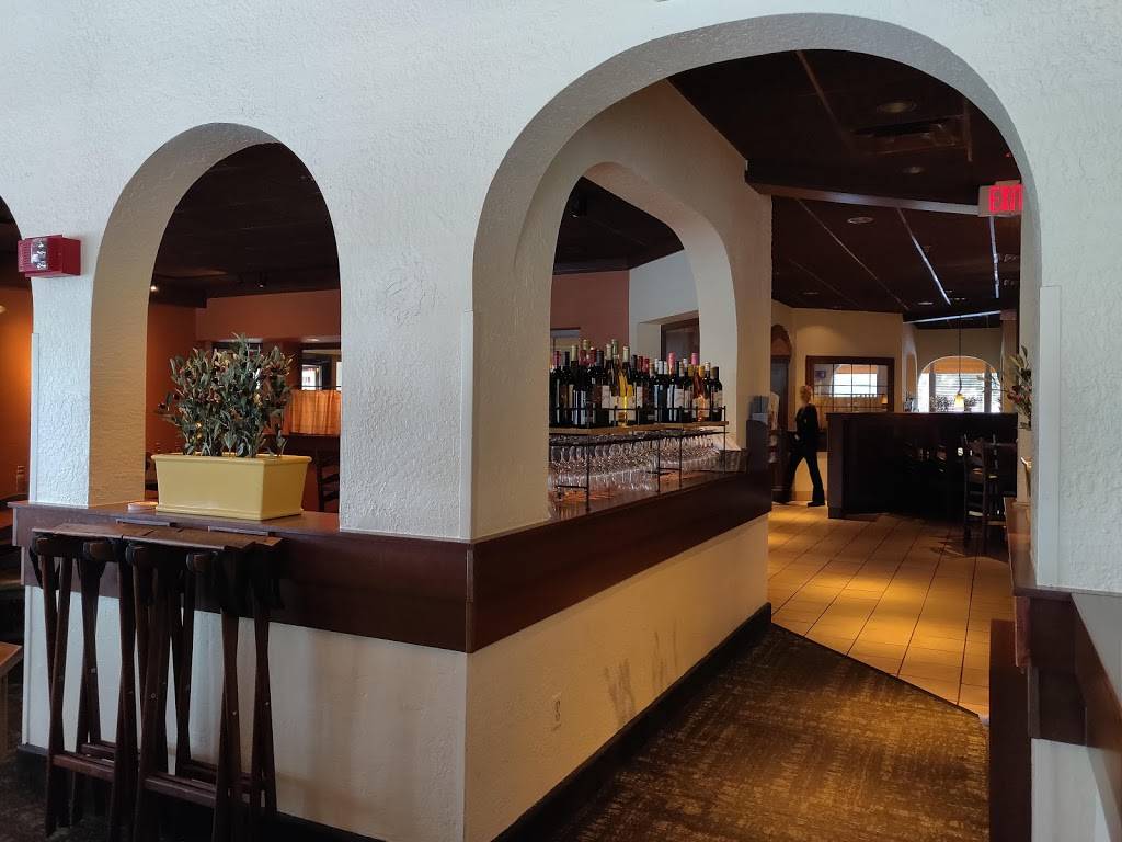 Olive Garden Italian Restaurant | meal takeaway | 2508 W New Haven Ave, West Melbourne, FL 32904, USA | 3217222204 OR +1 321-722-2204