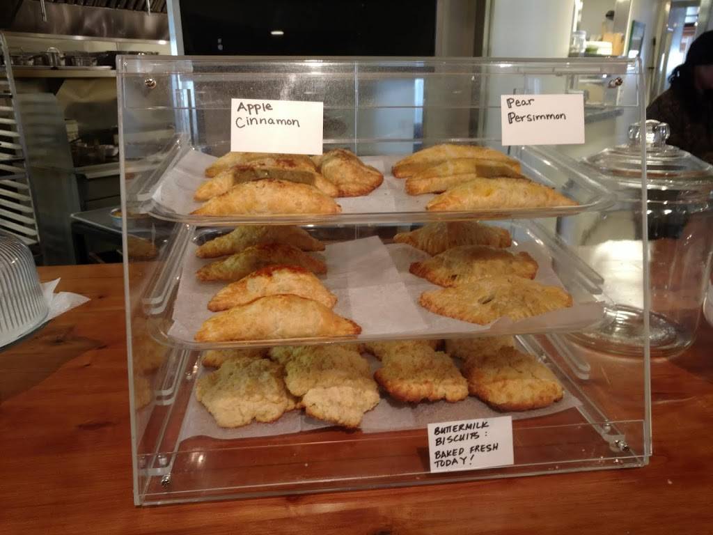 The Sugarloaf Cafe | restaurant | 70111 CA-74, Mountain Center, CA 92561, USA | 4424009674 OR +1 442-400-9674