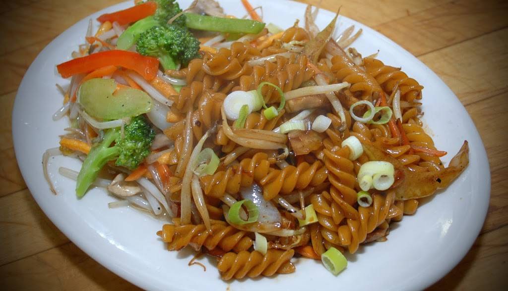 Restaurant Jardin Lee - Wine Beer Cocktails - Seafood Vegetarian | meal takeaway | 163 Rue Principale, Saint-Sauveur, QC J0R 1R6, Canada | 4502272888 OR +1 450-227-2888