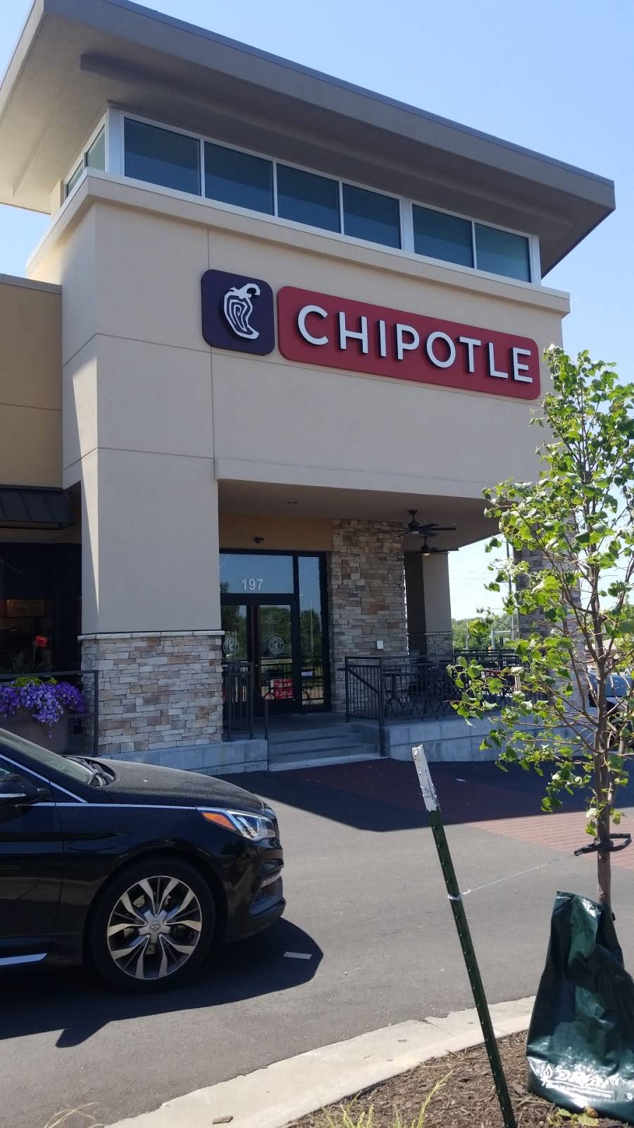 Chipotle Mexican Grill | restaurant | 197 N Parker St, Olathe, KS 66061, USA | 9137804326 OR +1 913-780-4326