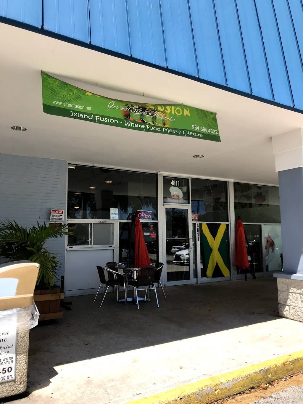 Island Fusion Grill | restaurant | 4811 S State Rd 7 B, Davie, FL 33314, USA | 9543958200 OR +1 954-395-8200