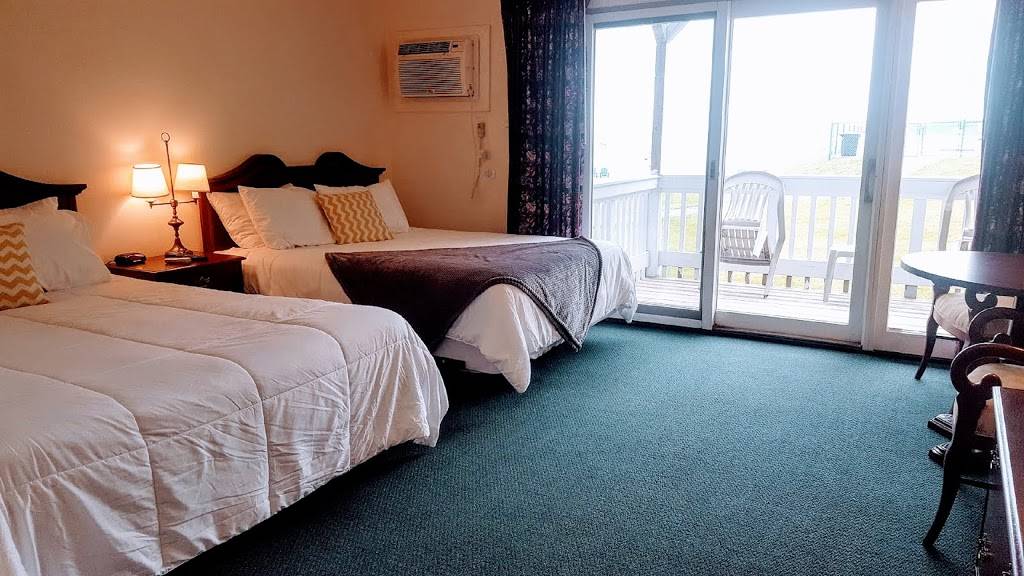 Smuggler’s Cove Inn | restaurant | 727 Ocean Point Rd, East Boothbay, ME 04544, USA | 2076332800 OR +1 207-633-2800