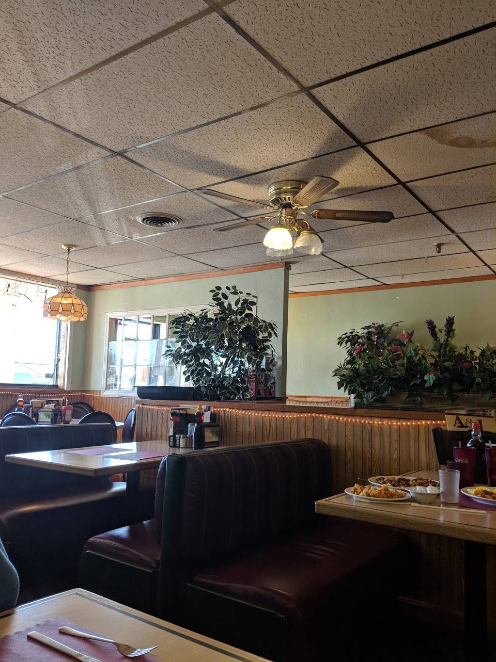 A & J Restaurant | restaurant | 560 Kelley Blvd c, North Attleborough, MA 02760, USA | 5086951570 OR +1 508-695-1570