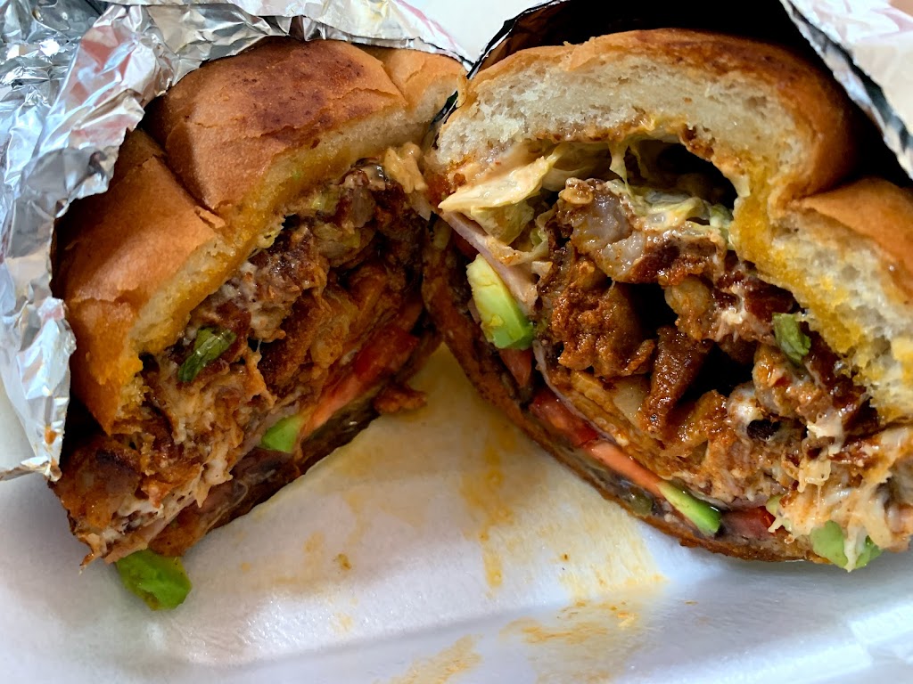Mannys Tortas | restaurant | 4725 Airport Rd, Santa Fe, NM 87507, USA | 5053169911 OR +1 505-316-9911