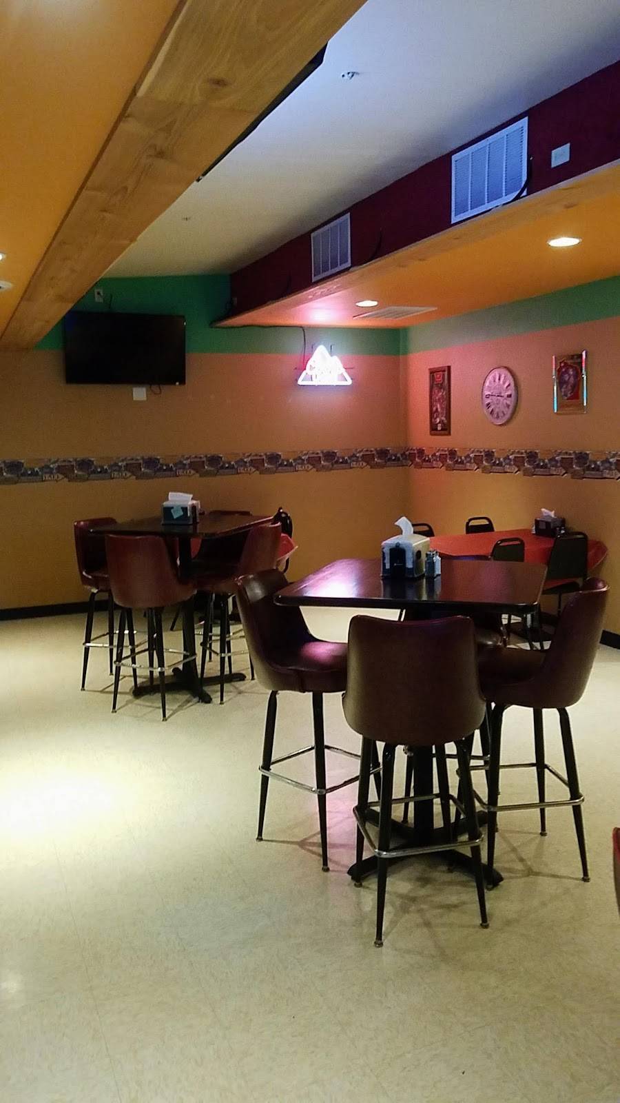 My Turn North | restaurant | 255 N Center St, Livingston, WI 53554, USA | 6089430030 OR +1 608-943-0030