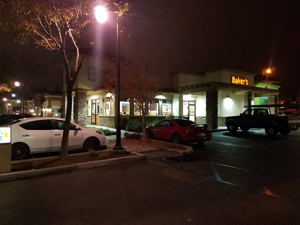 Bakers Drive-Thru | restaurant | 12009 Foothill Blvd, Rancho Cucamonga, CA 91730, USA | 9098845233 OR +1 909-884-5233