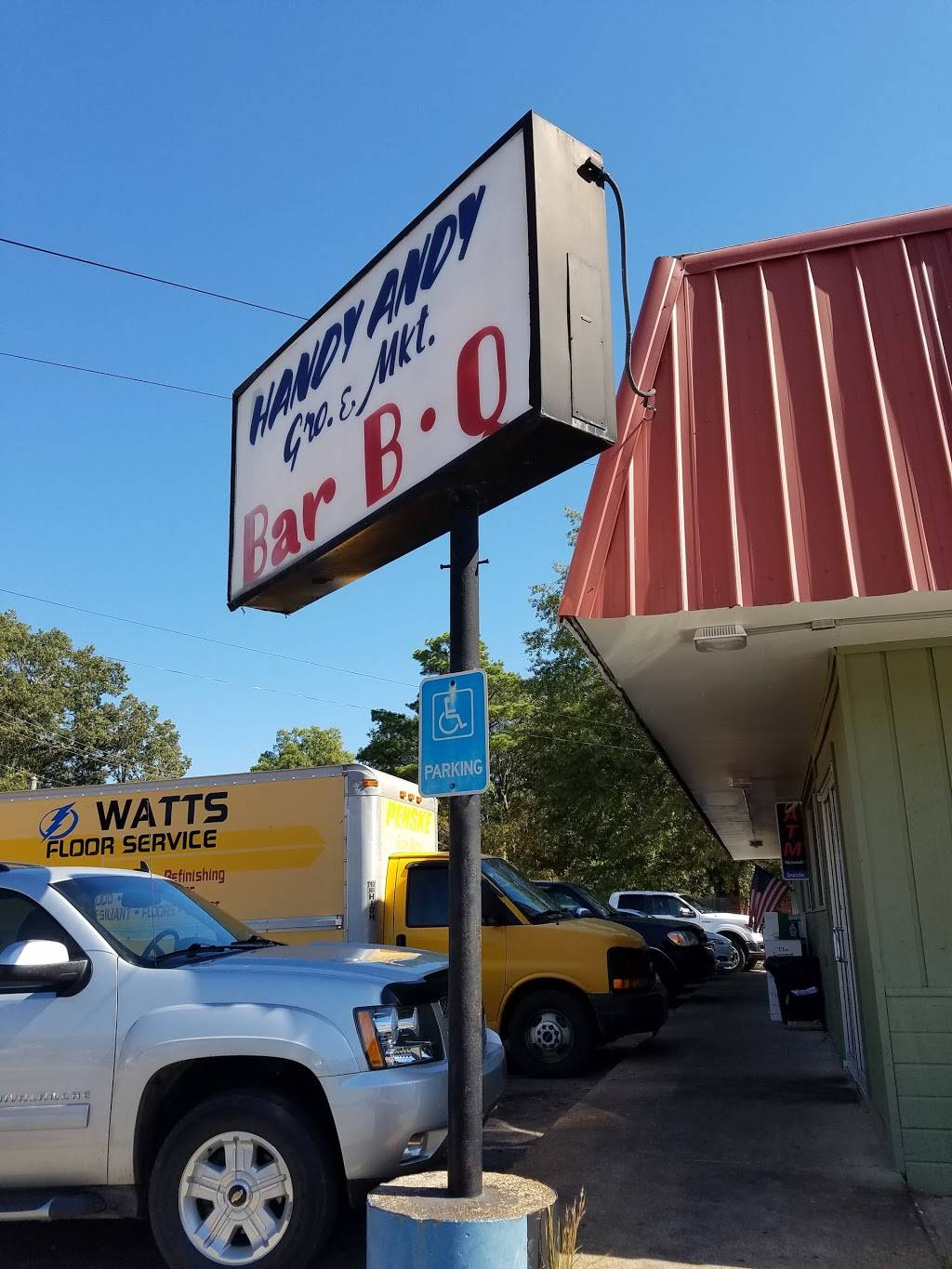 Handy Andy Grocery | restaurant | 800 N Lamar Blvd, Oxford, MS 38655, USA | 6622344621 OR +1 662-234-4621
