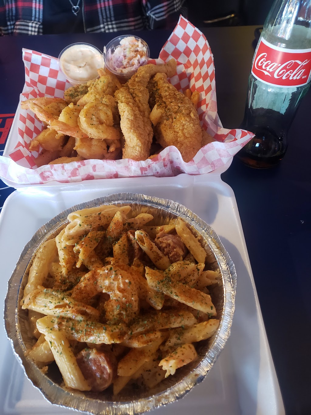 Krab Kingz | restaurant | 9570 Dyer St, El Paso, TX 79924, USA | 9159220075 OR +1 915-922-0075