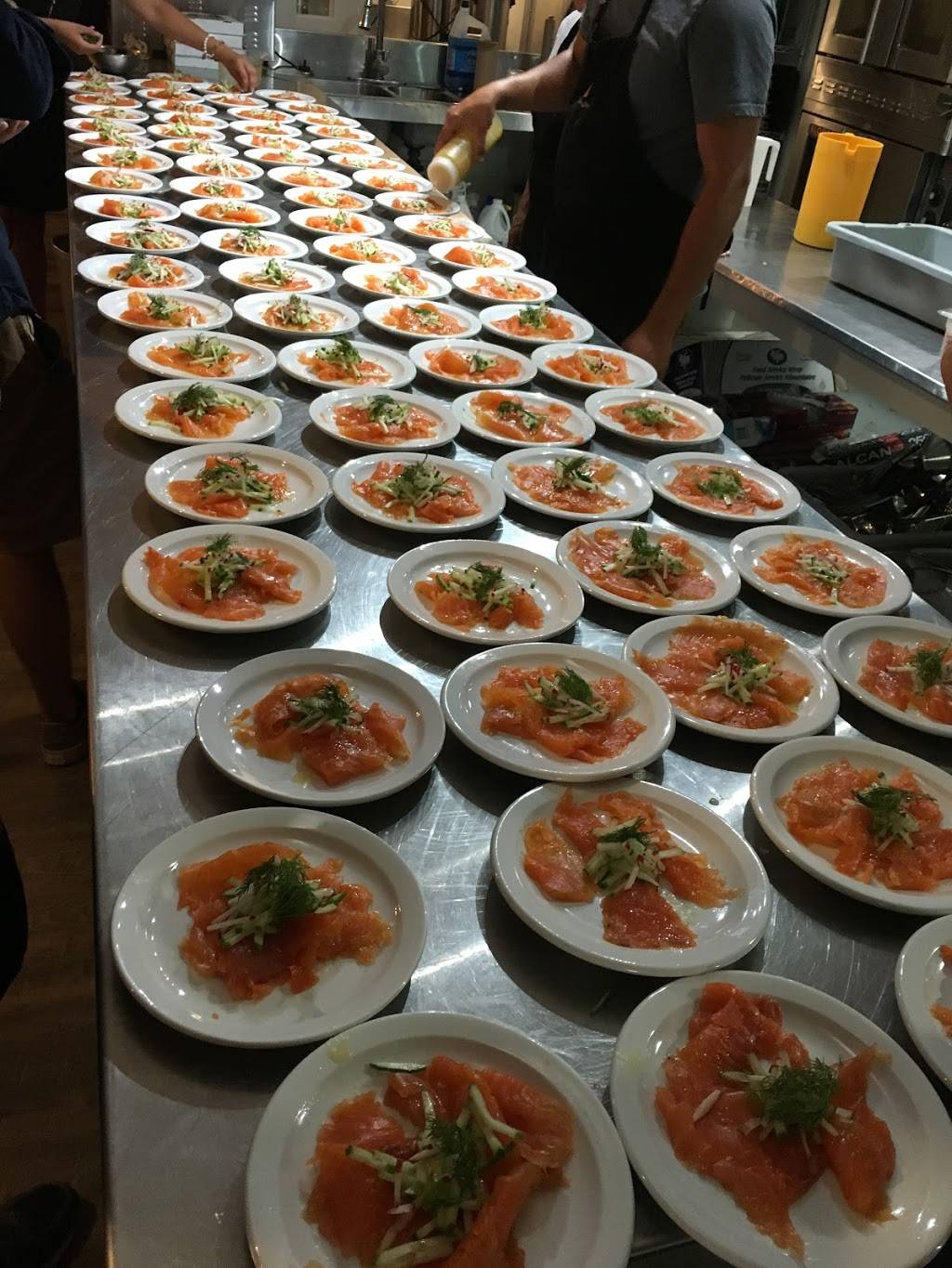 Érablière Entre lérable et lécorce | restaurant | 286 Rue Saint-Jean-Baptiste, Henryville, QC J0J 1E0, Canada | 5149473590 OR +1 514-947-3590