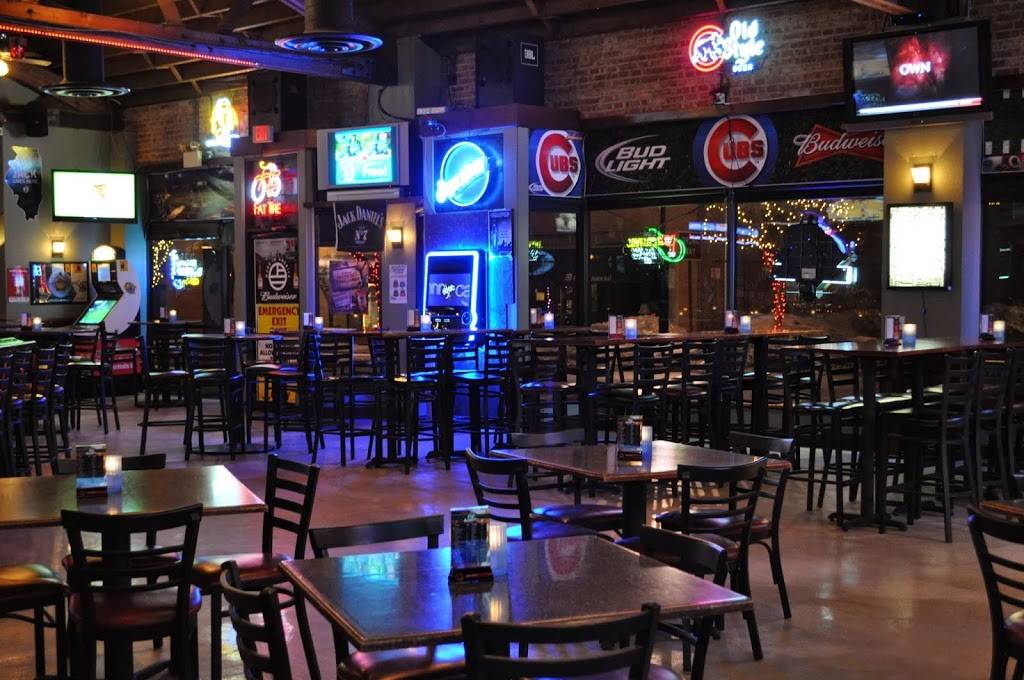 JLs Pizza and Sports Bar | restaurant | 19 N Bothwell St, Palatine, IL 60067, USA | 8472029069 OR +1 847-202-9069