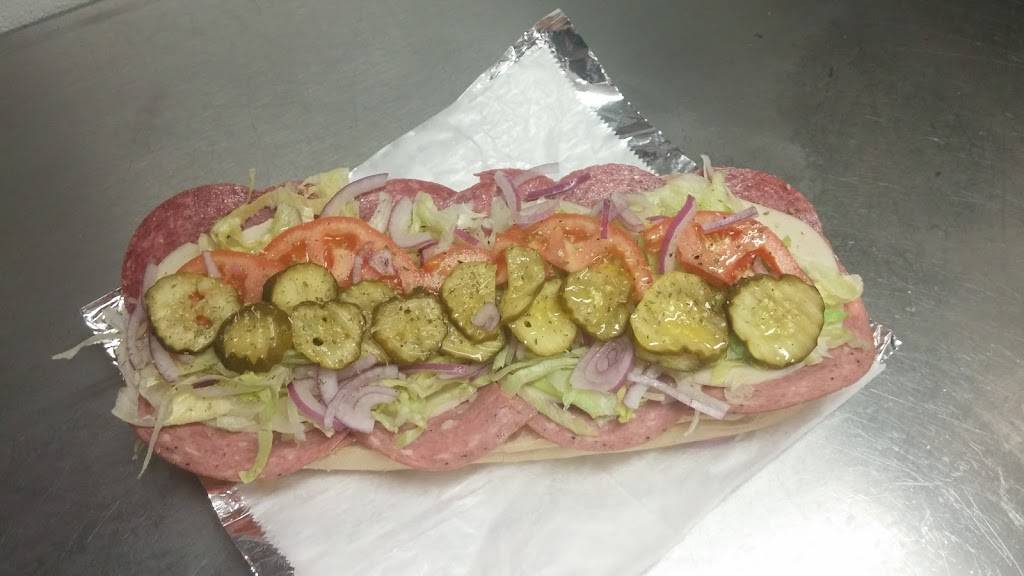 George’s Pizza | restaurant | 1 Crossing Plaza, Franklin, MA 02038, USA | 5085280055 OR +1 508-528-0055