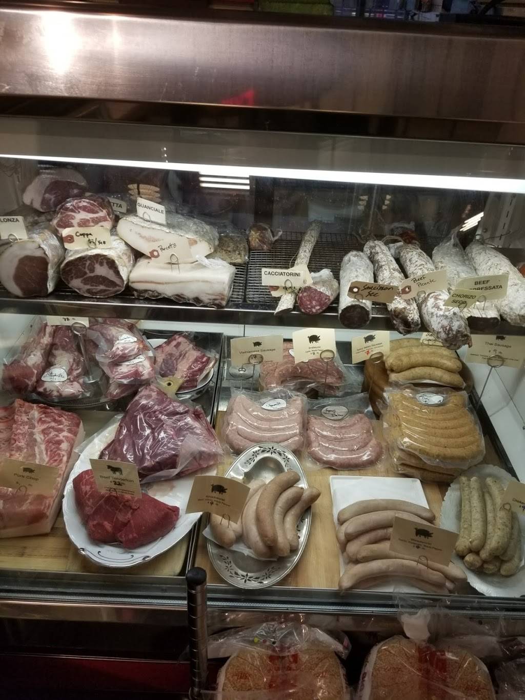 Ends Meat | restaurant | 254 36th St Unit 38, Brooklyn, NY 11232, USA | 7188018895 OR +1 718-801-8895