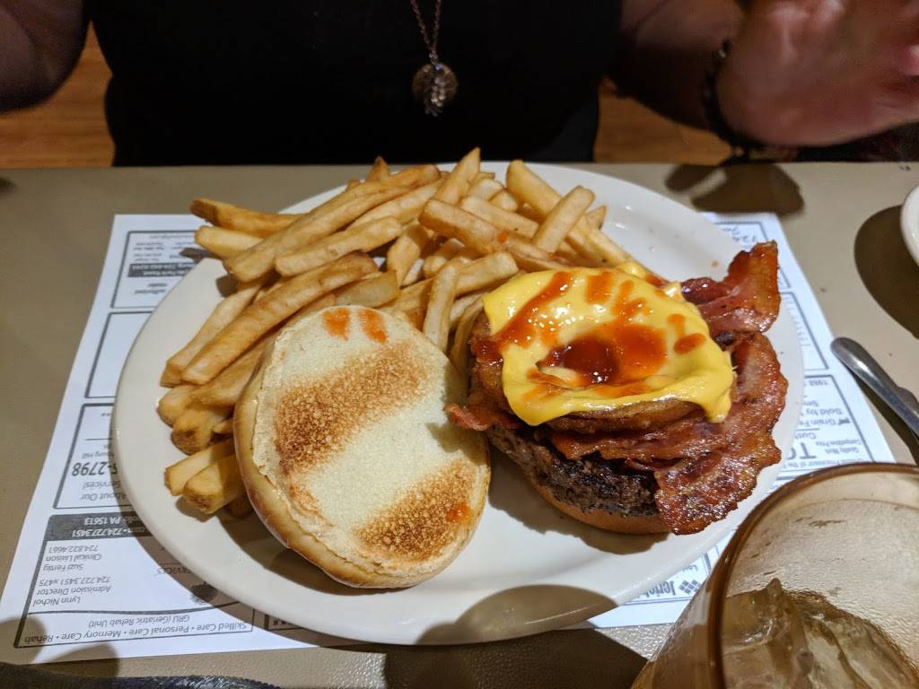 Bonfire Restaurant | restaurant | 5739 Leechburg Rd, Leechburg, PA 15656, USA | 7248454961 OR +1 724-845-4961