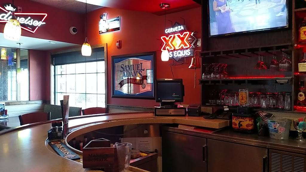 Applebees Grill + Bar | restaurant | 12600 Day St, Moreno Valley, CA 92553, USA | 9514131418 OR +1 951-413-1418