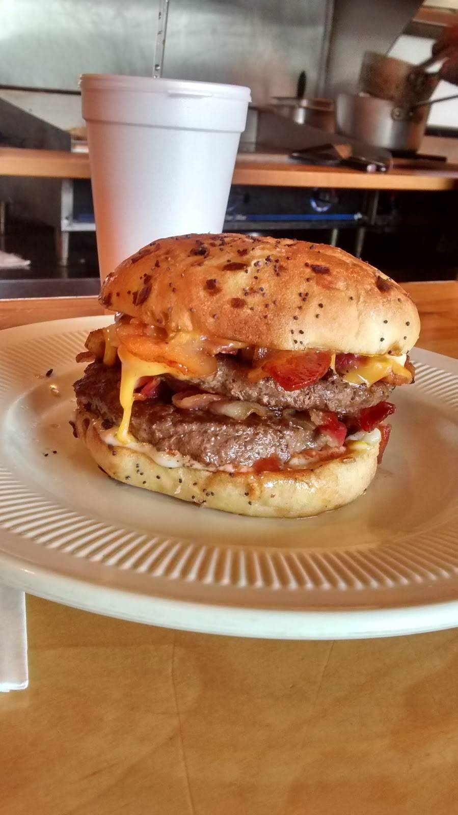 House of Reuben 8 Mile | restaurant | 14693 East 8 Mile Road, Warren, MI 48089, USA | 5867732950 OR +1 586-773-2950