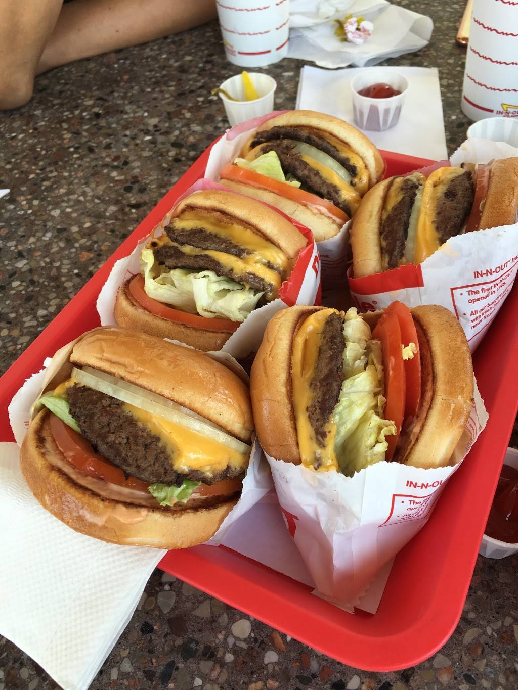 In-N-Out Burger | restaurant | 2585 N Tustin St, Orange, CA 92865, USA | 8007861000 OR +1 800-786-1000