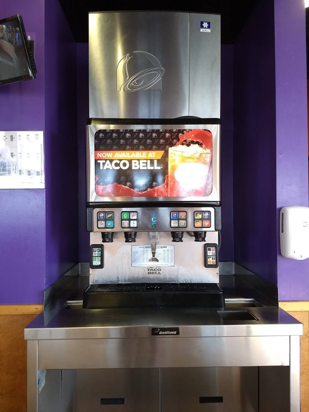 Taco Bell | meal takeaway | 6327 E 82nd St, Indianapolis, IN 46250, USA | 3178427081 OR +1 317-842-7081