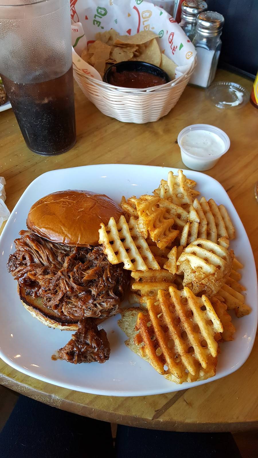 Coconuts Cabana | restaurant | 620 Main St, Mediapolis, IA 52637, USA | 3193949999 OR +1 319-394-9999