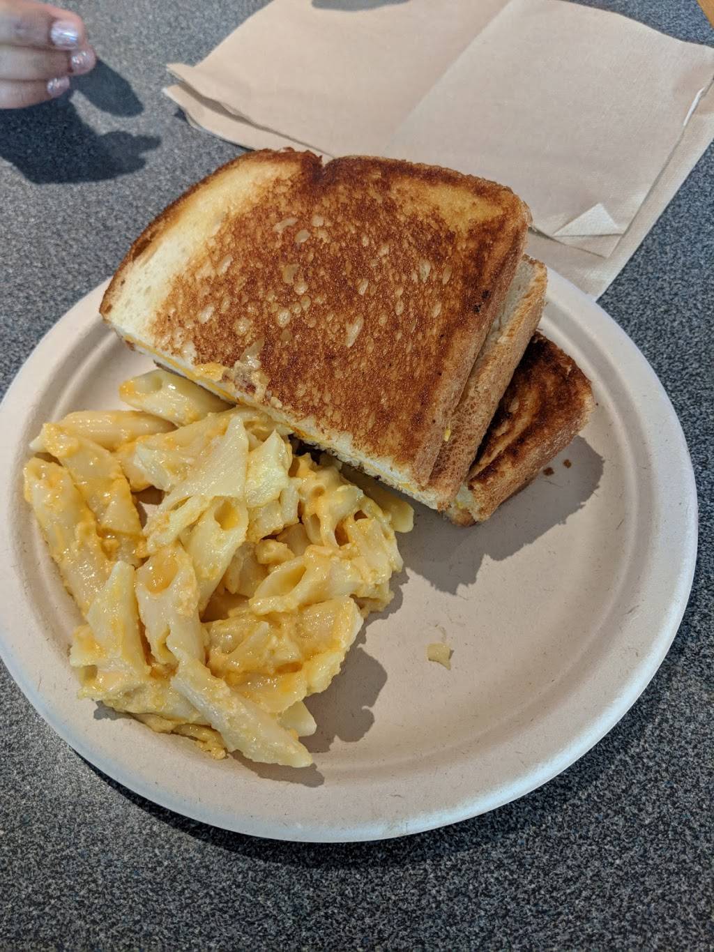 Café Scuba | cafe | 100 Aquarium Way, Long Beach, CA 90802, USA | 5625903100 OR +1 562-590-3100