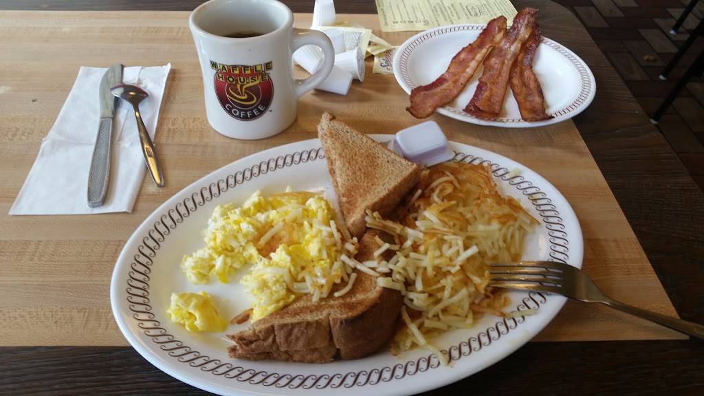 Waffle House | meal takeaway | 3871 SW College Rd, Ocala, FL 34474, USA | 3522378990 OR +1 352-237-8990