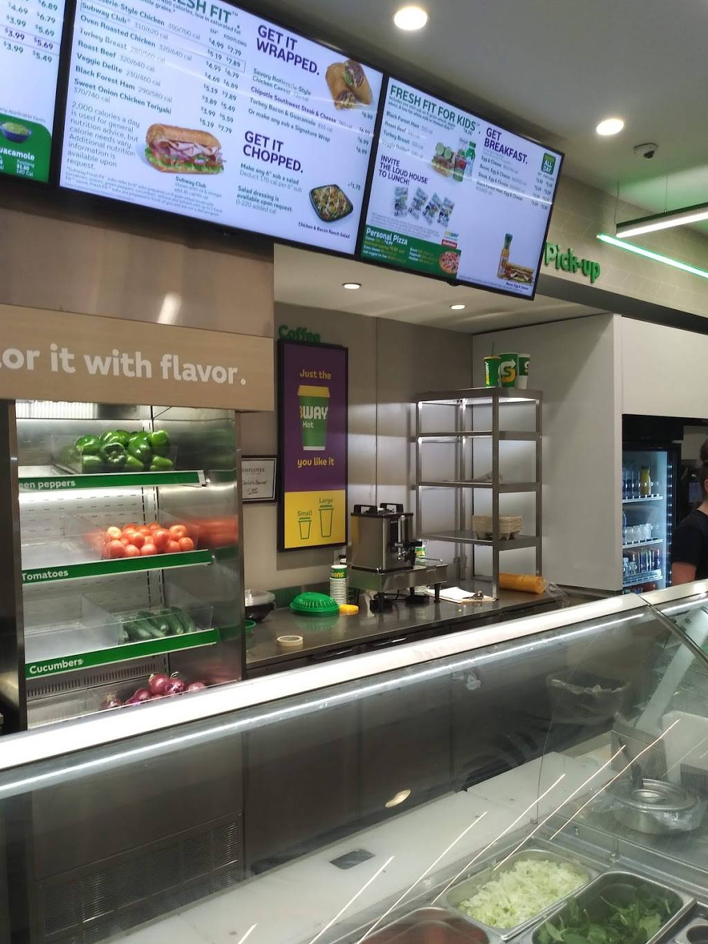 Subway | restaurant | 2127 US-79 suite 300, Henderson, TX 75652, USA | 4306254277 OR +1 430-625-4277