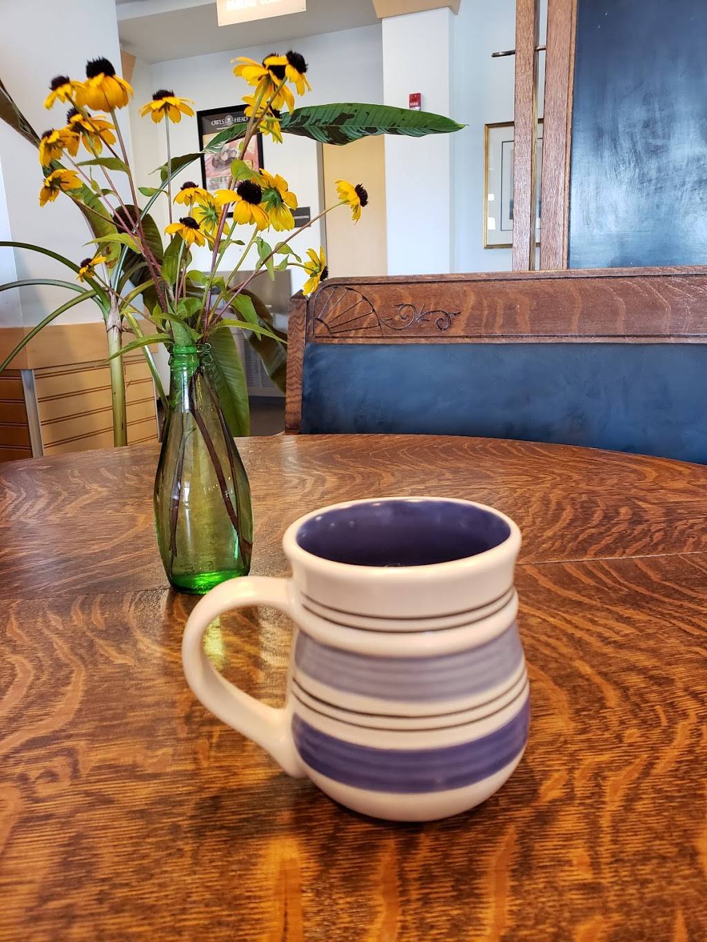 The Salty Owl | restaurant | 23 Terminal Ln, Owls Head, ME 04854, USA | 2075940018 OR +1 207-594-0018