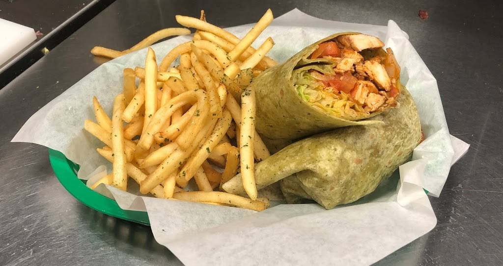 Quinns Pub & Grill | restaurant | 200 Nieto Ave suite a, Long Beach, CA 90803, USA | 5624342606 OR +1 562-434-2606