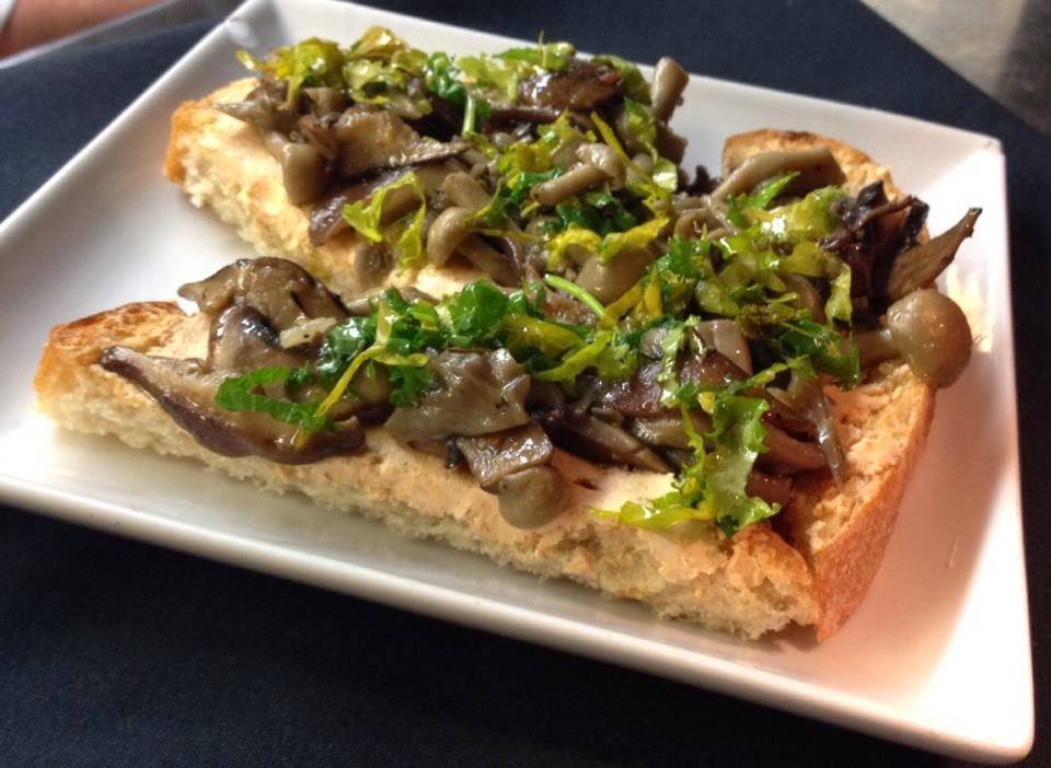 Girasole | restaurant | 733 Copeland St, Pittsburgh, PA 15232, USA | 4126822130 OR +1 412-682-2130